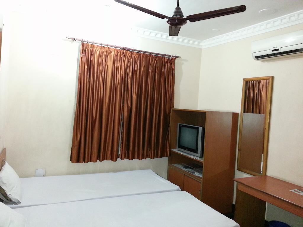 Hotel Marina Inn Dhanbad Room photo